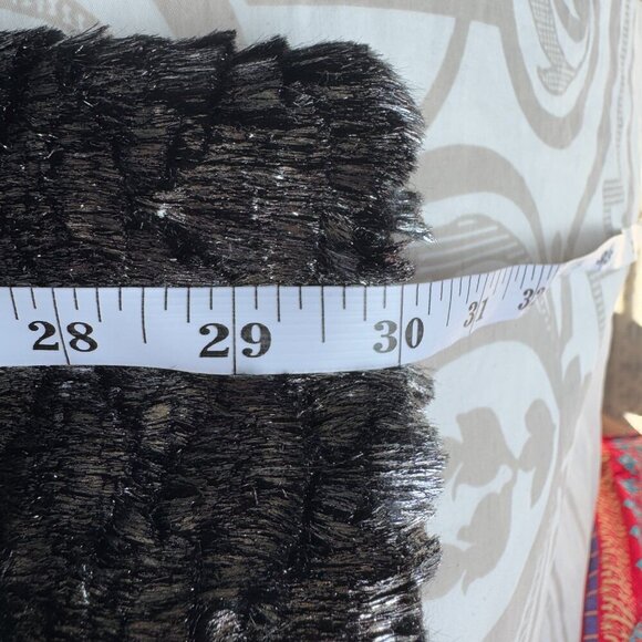 Stunning Minkpink Silver and Black Shimmery Mermaid Scales Fuzzy Jacket - Picture 12 of 12